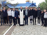 Воспитанники «Петрынинского» Центра приняли Таинство Крещения