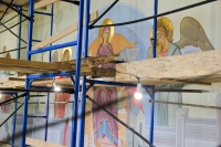 В главном соборе Хабаровского края продолжается роспись стен