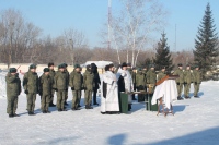 Хабаровский священник провел беседу в воинской части