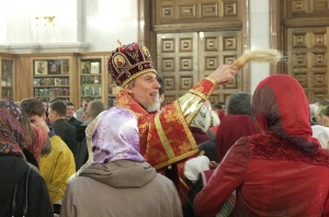 Глава Приамурской митрополии возглавил пасхальное богослужение в главном храме Хабаровска