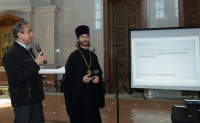 Приходские консультанты кафедрального собора провели мультимедийный урок церковно-славянского языка для прихожан
