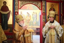 Божественная литургия в день памяти святителя Иннокентия Московского в храме ХДС 06 октября 2015 г.