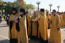 Общегородской крестный ход с мощами святителя Николая Чудотворца