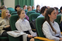 Хабаровские школьники приняли участие в конференции, посвященной славянской письменности и культуры 18 мая 2022 года