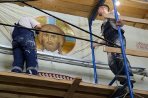 В главном соборе Хабаровского края продолжается роспись стен 25 июля 2023 года